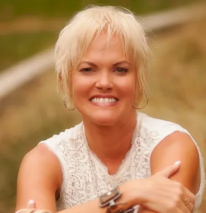 Dr. Dani Babb